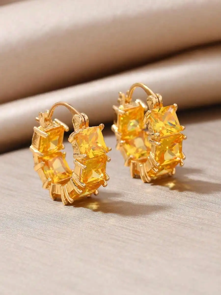 Cubic Zirconia Hoop Earrings For Women Minimalist Small Daily Wear Fashion Jewelry
Cubic Zirconia Hoop Earrings For Women Minimalist Small Daily Wear Fashion Jewelry
