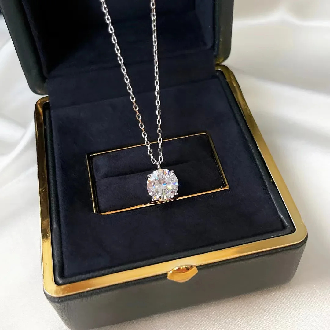 New Hot Brand Pure 925 Sterling Silver Jewelry For Women Big Zircon Wedding Necklace Square CZ Pendant Engagement Gift Luxury
New Hot Brand Pure 925 Sterling Silver Jewelry For Women Big Zircon Wedding Necklace Square CZ Pendant Engagement Gift Luxury