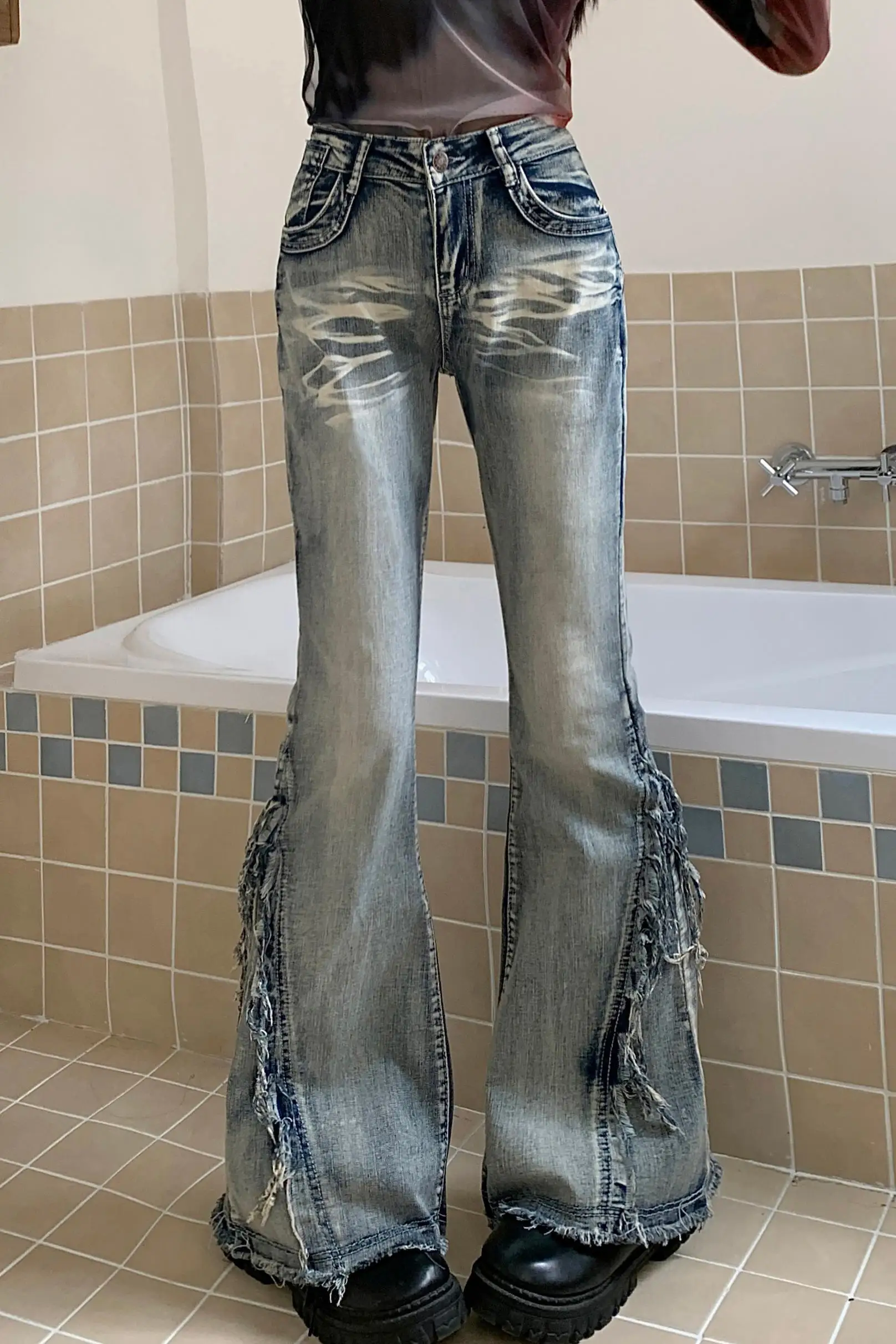 Women's Flare Jeans Harajuku Y2k 2000s Aesthetic Baggy Denim Trousers Oversize Retro Jean Pants 90s Vintage Trashy Clothes 2024
Women's Flare Jeans Harajuku Y2k 2000s Aesthetic Baggy Denim Trousers Oversize Retro Jean Pants 90s Vintage Trashy Clothes 2024