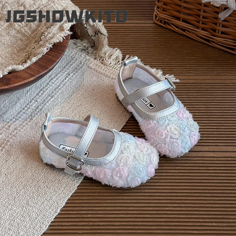 JGSHOWKITO Girls Princess Shoes Sweet Lace Flowers 2026 Brand New Kids Dance Performance Shoes Round Toes Soft Sole
JGSHOWKITO Girls Princess Shoes Sweet Lace Flowers 2026 Brand New Kids Dance Performance Shoes Round Toes Soft Sole