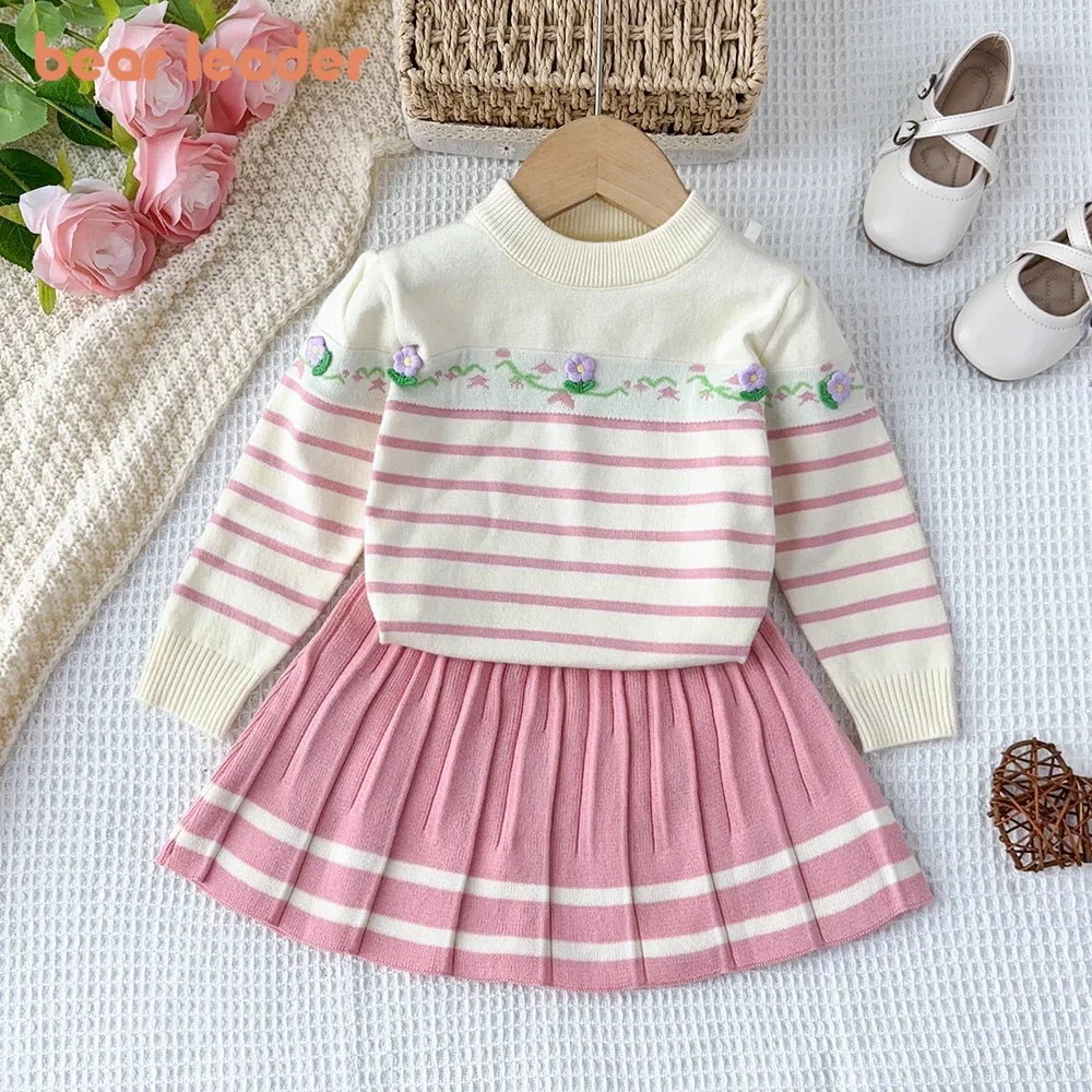 Bear Leader Winter Girls' Clothing 3D Floral Striped Sweater+Pleated Color Blocked A-line Skirt Fashion 2-piece Set Kids Clothes
Bear Leader Winter Girls' Clothing 3D Floral Striped Sweater+Pleated Color Blocked A-line Skirt Fashion 2-piece Set Kids Clothes