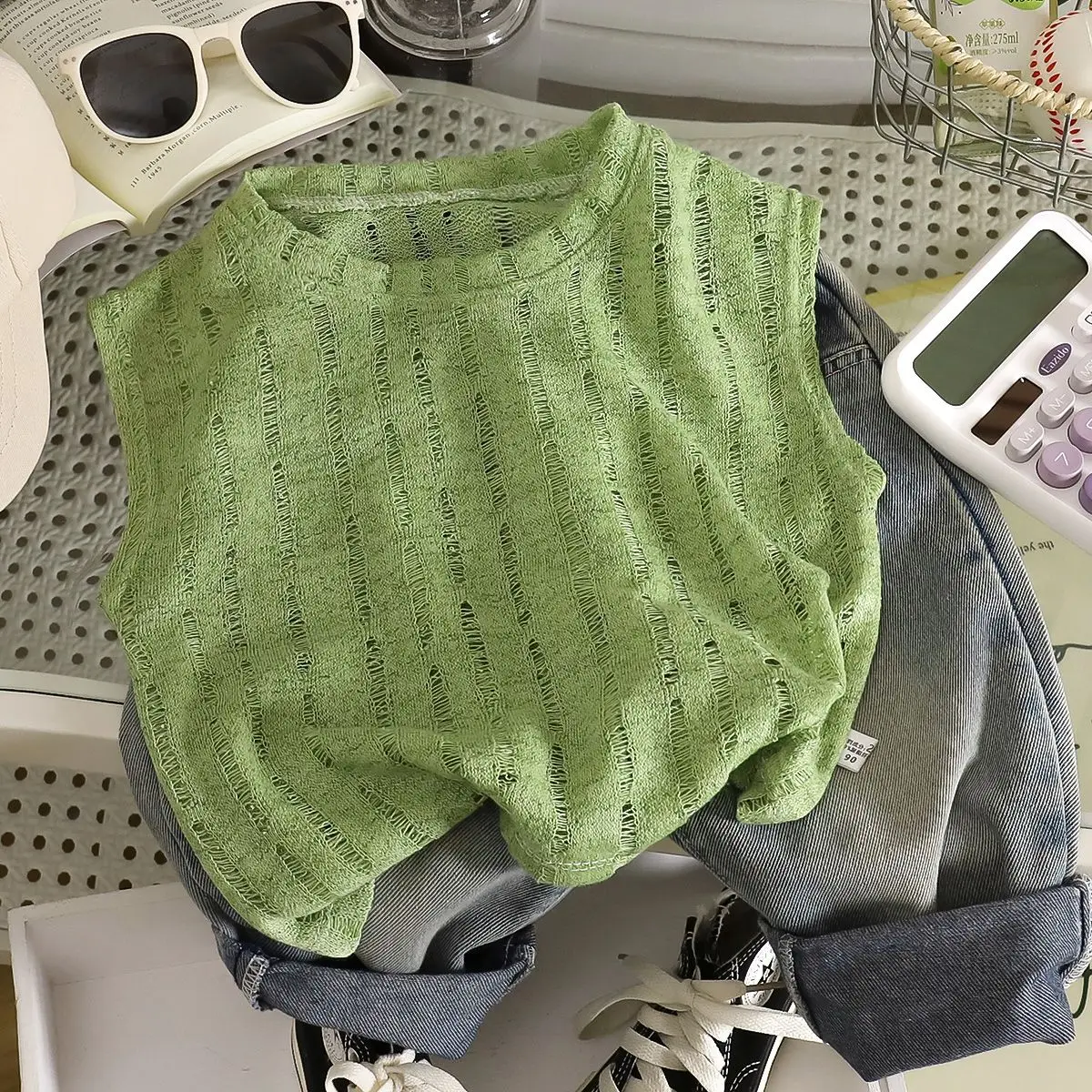 2026 Siummer Kids Ice Silk Hollow Thin Vest Sleeveless T Shirt Boys Girls Korean Summer Top
2026 Siummer Kids Ice Silk Hollow Thin Vest Sleeveless T Shirt Boys Girls Korean Summer Top
