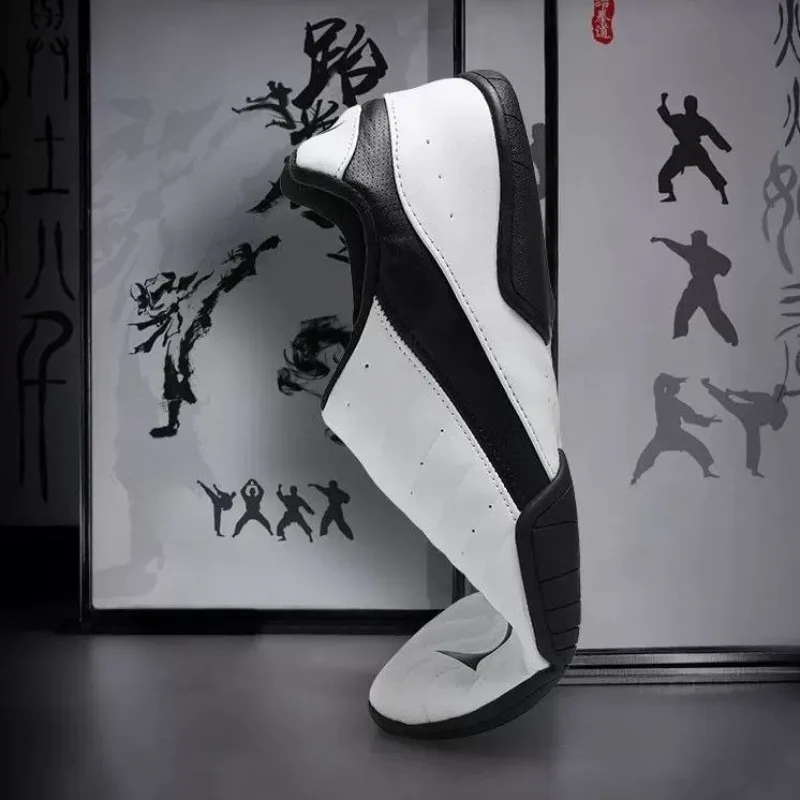 New Taekwondo Shoes Slip-on Couples Martial Arts Sneakers Light Tai Chi Shoes Mens Soft Bottom Men Martial Arts Training Shoe
New Taekwondo Shoes Slip-on Couples Martial Arts Sneakers Light Tai Chi Shoes Mens Soft Bottom Men Martial Arts Training Shoe
