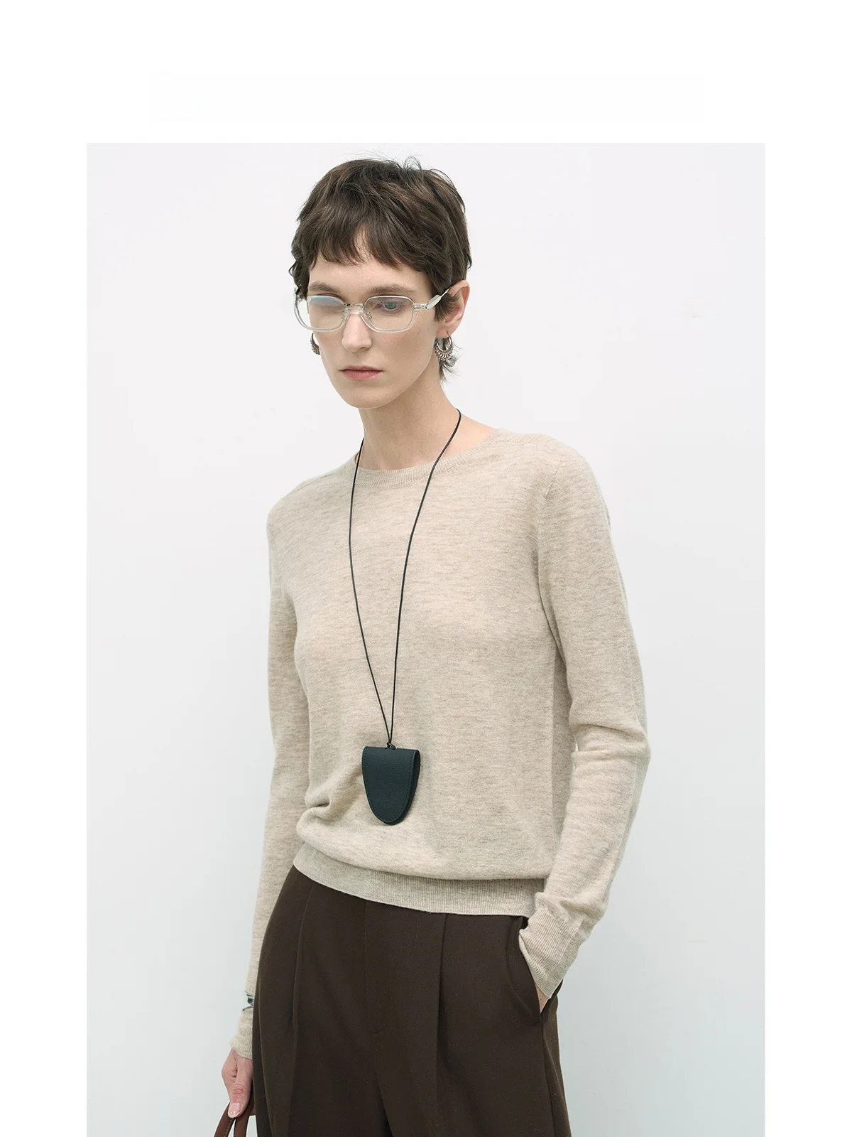 Мягкий шерстяной вязаный круглый свитер Ne, женский базовый слой, теплый топ, осенний повседневный свободный крой, длинный цвет све
Мягкий шерстяной вязаный круглый свитер Ne, женский базовый слой, теплый топ, осенний повседневный свободный крой, длинный цвет све