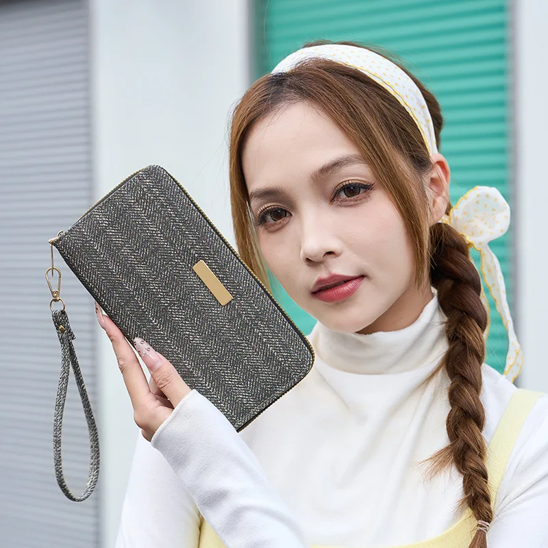 Кошелек большой емкости на молнии, стильная и простая женская сумка для карт, клатч
Кошелек большой емкости на молнии, стильная и простая женская сумка для карт, клатч