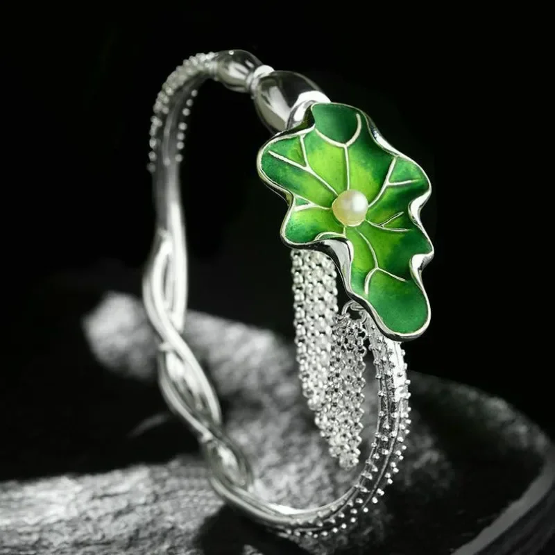 Cloisonne Fresh Enamel Green Lotus Leaf Lotus Root Pearl bangles Vintage Thai Silver charm bracelet for women Jewelry
Cloisonne Fresh Enamel Green Lotus Leaf Lotus Root Pearl bangles Vintage Thai Silver charm bracelet for women Jewelry