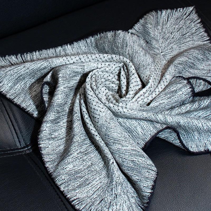 Minimalist Texture Plaid Fashionable Bandana Square Scarf, 70% Wool And 30% Mulberry Silk, Women's Scarf, Headscarf, Headband
Minimalist Texture Plaid Fashionable Bandana Square Scarf, 70% Wool And 30% Mulberry Silk, Women's Scarf, Headscarf, Headband