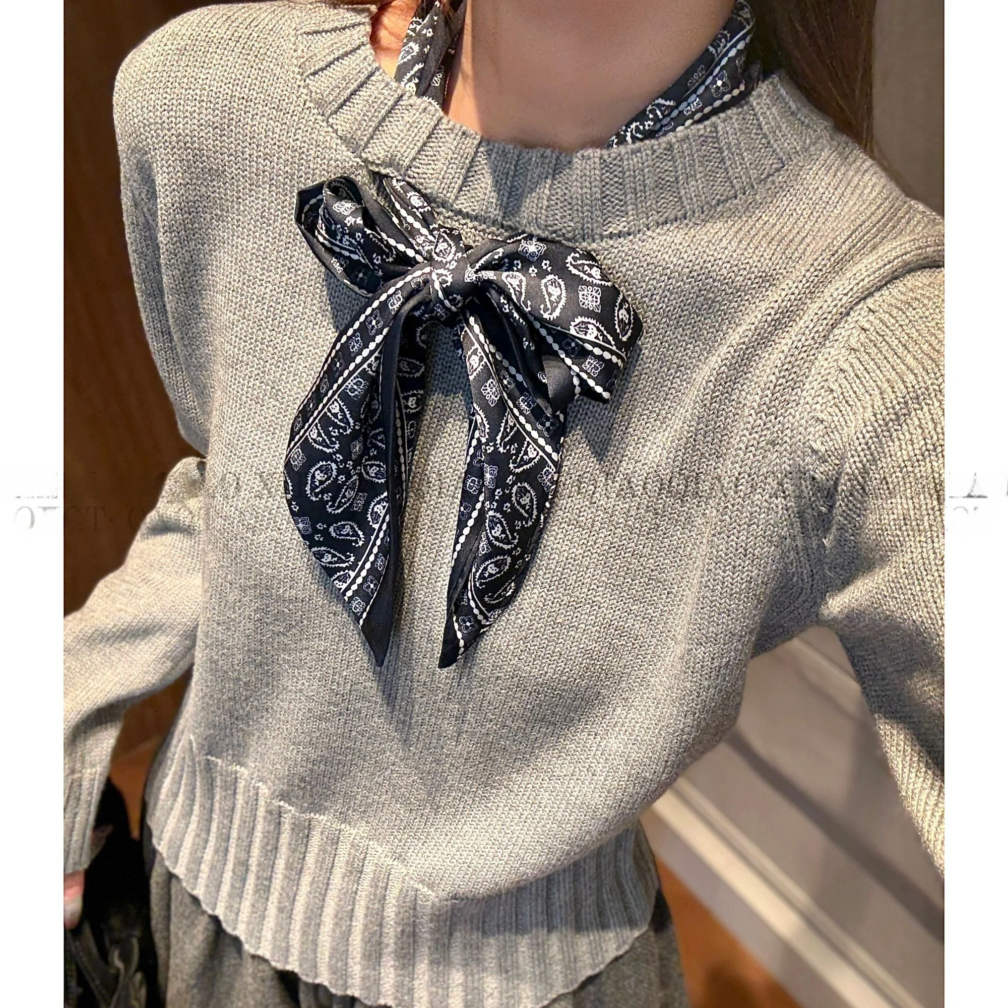 Xie Loose Knitted Wool Sweater with Detachable Collar Silk Scarf Ele Sle Women's Base irt Autumn Winter New ...
Xie Loose Knitted Wool Sweater with Detachable Collar Silk Scarf Ele Sle Women's Base irt Autumn Winter New ...