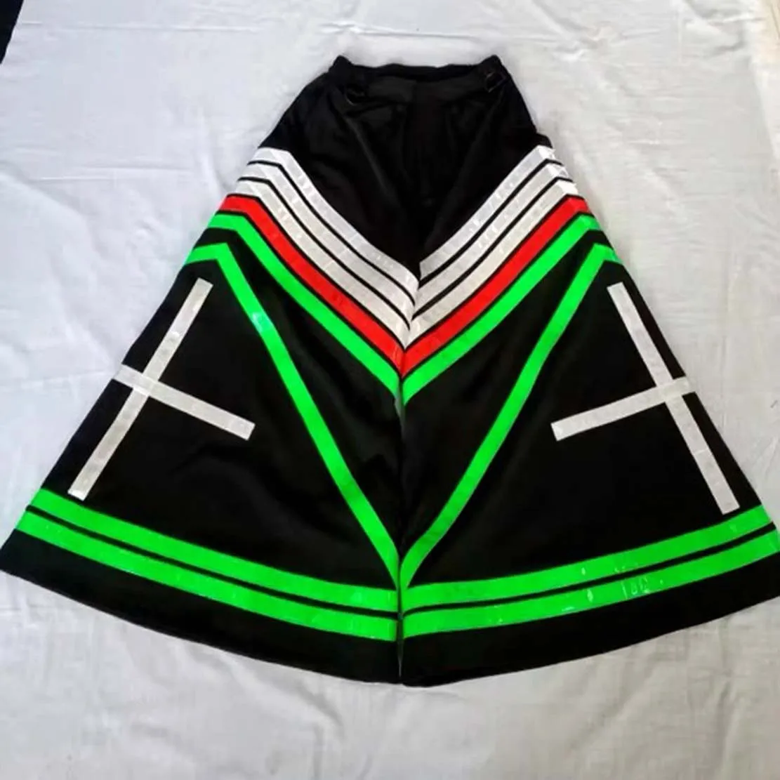 RAVE GEAR phat pants shuffle dancing cool reflective strip Pants Ghost Dance Reflective Pants Street Hip-hop Pants Night P6001
RAVE GEAR phat pants shuffle dancing cool reflective strip Pants Ghost Dance Reflective Pants Street Hip-hop Pants Night P6001