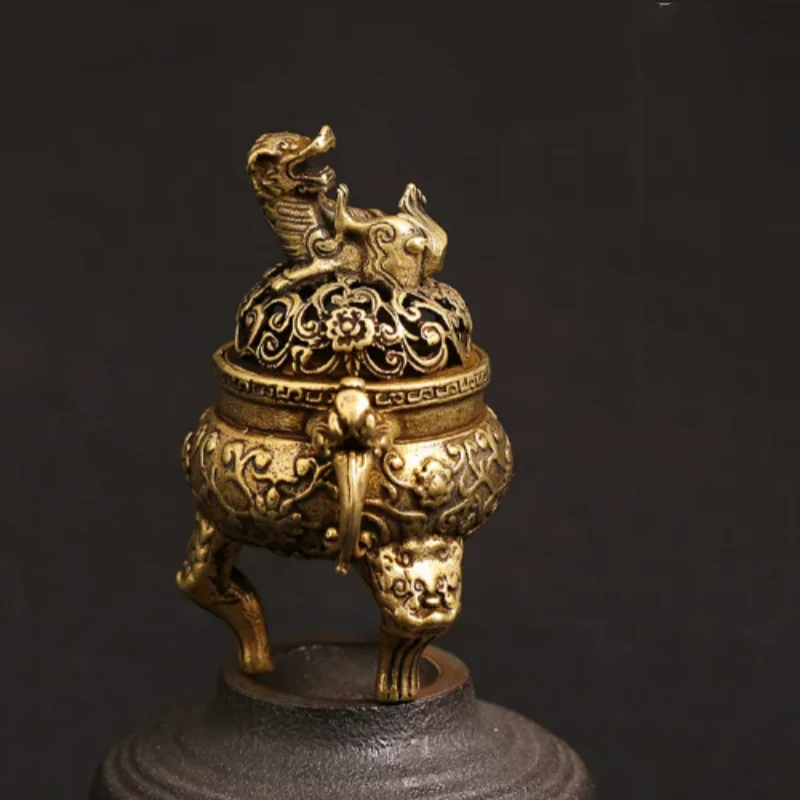 Antique Brass Mini Incense Burner Three Legged Pixiu Double Eared Beast Home Tea Ceremony Incense Burner Ornament
Antique Brass Mini Incense Burner Three Legged Pixiu Double Eared Beast Home Tea Ceremony Incense Burner Ornament