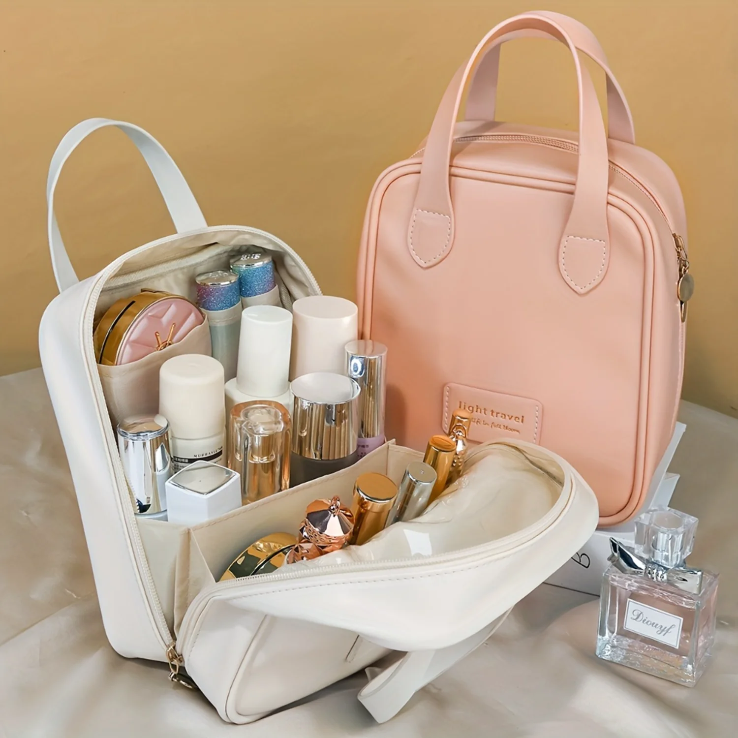 1pc Trendy Travel Large Capacity Multi-pocket Cosmetic Bag, PU Leather Waterproof Portable Toiletry Bag, Perfect Makeup Bag Per
1pc Trendy Travel Large Capacity Multi-pocket Cosmetic Bag, PU Leather Waterproof Portable Toiletry Bag, Perfect Makeup Bag Per