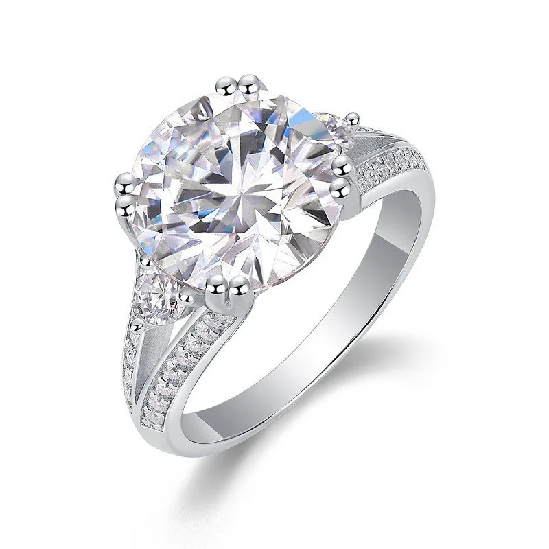 ZFSILVER Fashion 925 Silver Classic Moissanite Trendy 5ct Round Ring For Women For Charms Wedding Party Jewelry Gift R14877-11.0
ZFSILVER Fashion 925 Silver Classic Moissanite Trendy 5ct Round Ring For Women For Charms Wedding Party Jewelry Gift R14877-11.0