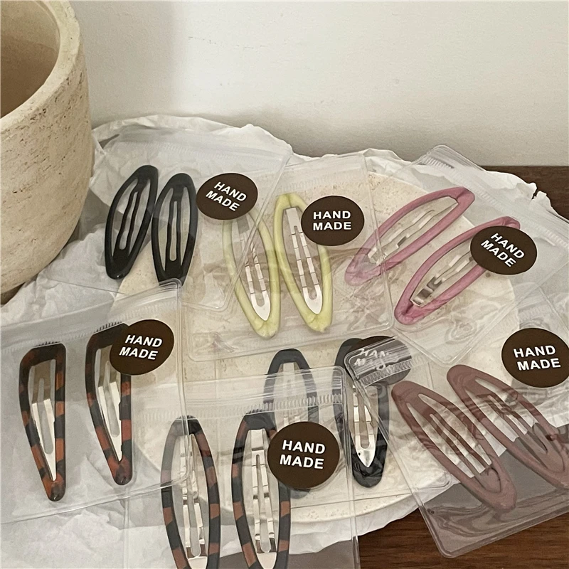 Заколки для волос BB в стиле ретро с леопардовым принтом и каплями воды, милые полые овальные заколки для волос, заколки для волос с милой стороны
Заколки для волос BB в стиле ретро с леопардовым принтом и каплями воды, милые полые овальные заколки для волос, заколки для волос с милой стороны