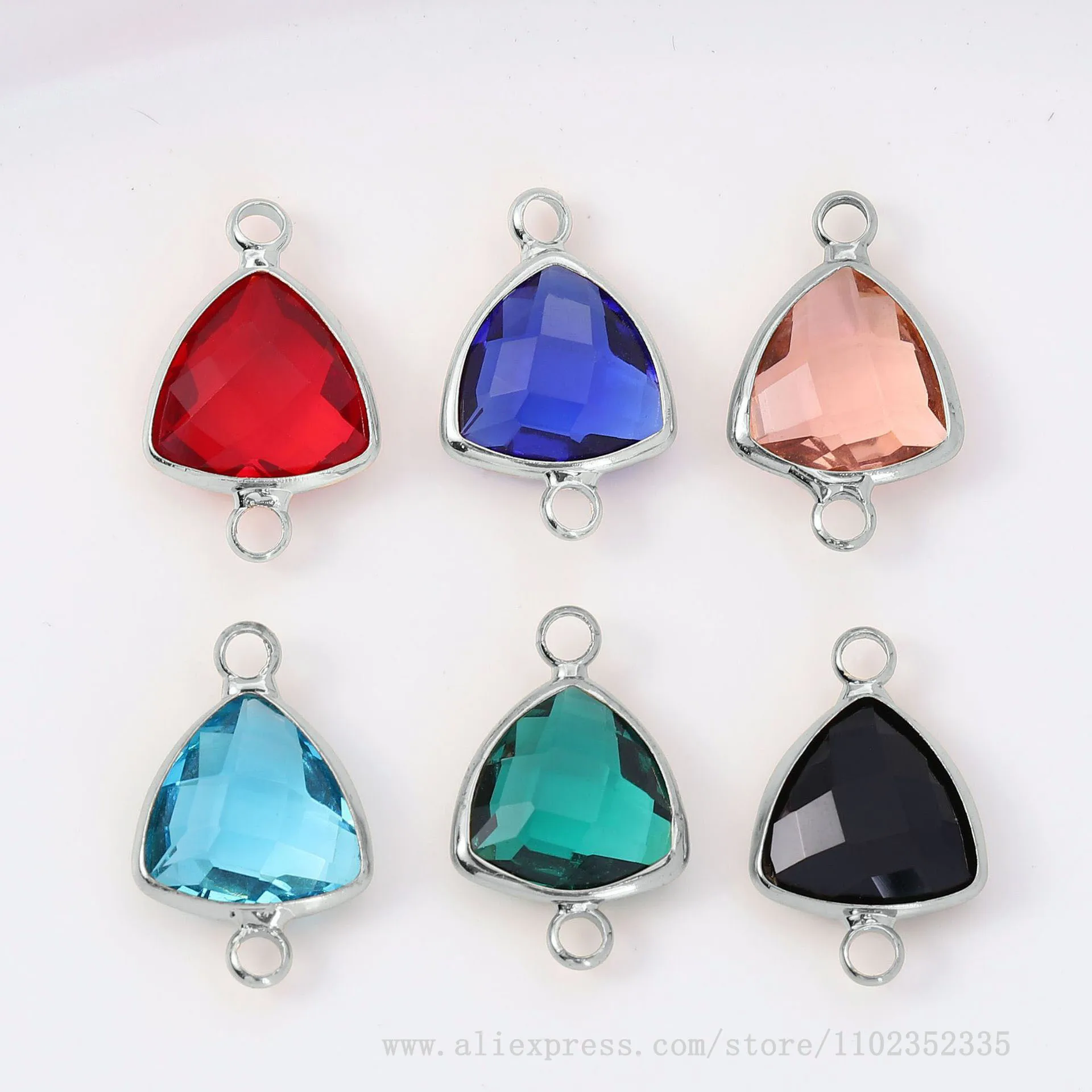 50pcs/ Bag Copper silver plated triangular double hole pendant DIY crystal earrings bracelet bead small pendant
50pcs/ Bag Copper silver plated triangular double hole pendant DIY crystal earrings bracelet bead small pendant