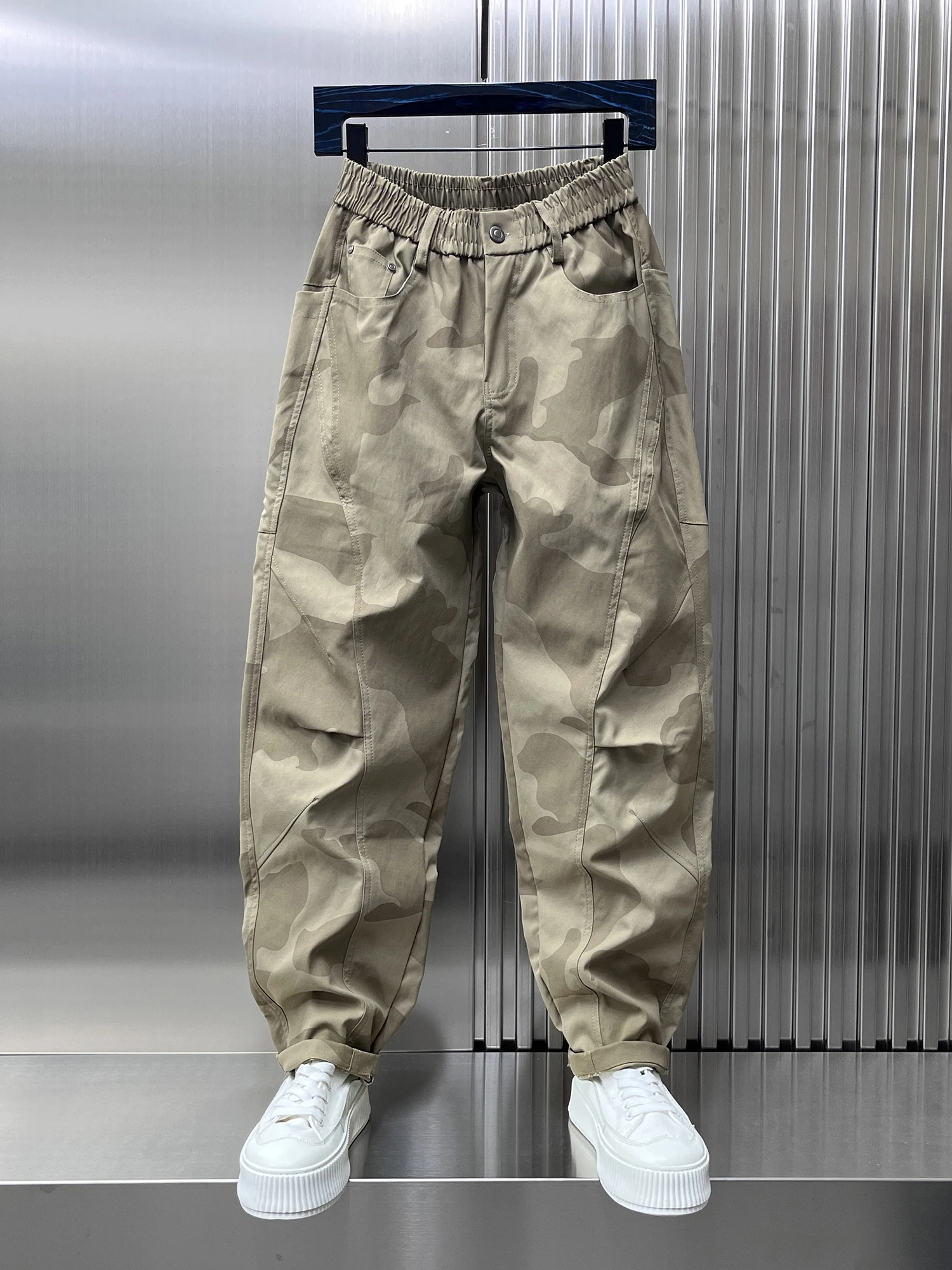 New 2025 American Sle Camouflage Casual Pants Men's Loose Straight Spor Trousers Autumn Faion High Street Cool
New 2025 American Sle Camouflage Casual Pants Men's Loose Straight Spor Trousers Autumn Faion High Street Cool