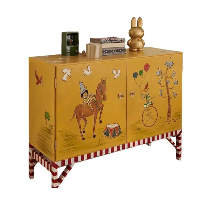 American French medieval retro hand-painted furniture double door living room dining room hotel dining side cabinet
American French medieval retro hand-painted furniture double door living room dining room hotel dining side cabinet