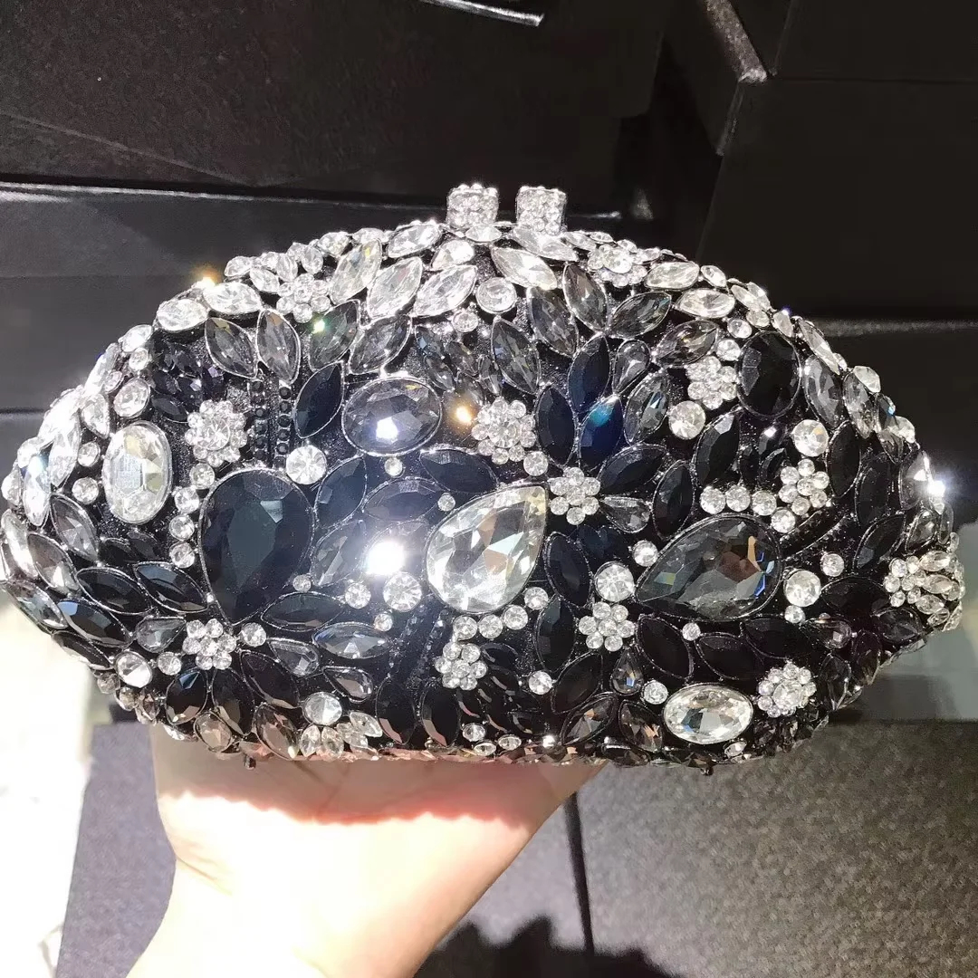 Rhinestone Evening Clutches Luxury Fan-Shape Women Crystal Wedding Party Purses WHTUOHENG Prom Cocktail Handbags Blue/Red/White
Rhinestone Evening Clutches Luxury Fan-Shape Women Crystal Wedding Party Purses WHTUOHENG Prom Cocktail Handbags Blue/Red/White