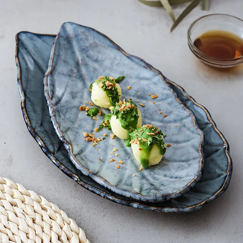 Creative ceramic leaf plate, Japanese-style dish plate, sushi plate, irregular restaurant dish plate for household use plate set
Creative ceramic leaf plate, Japanese-style dish plate, sushi plate, irregular restaurant dish plate for household use plate set