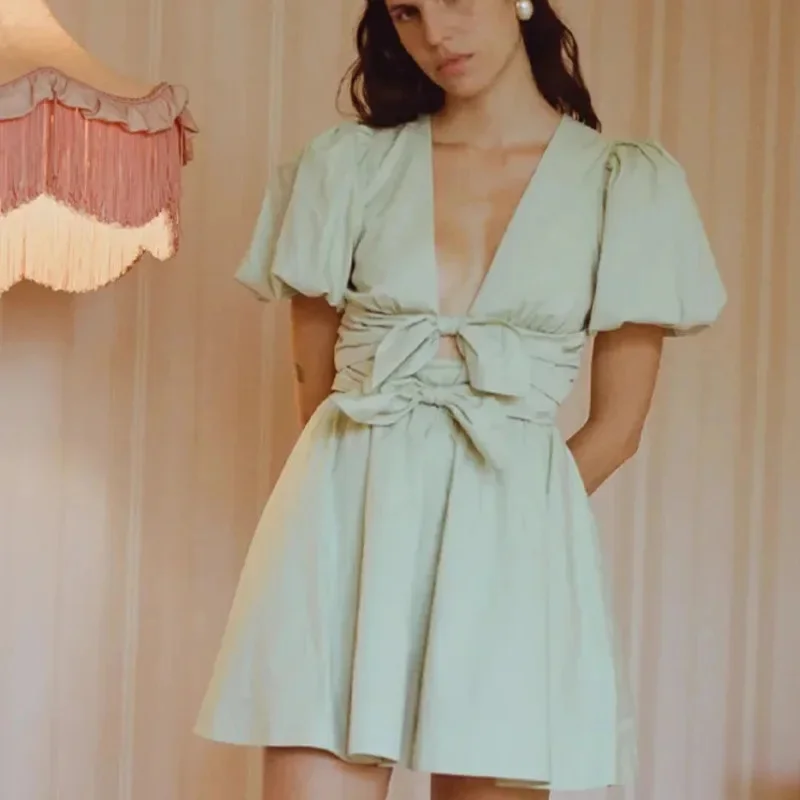 Women Bow Midi Dresses Half Open Callar Short Sleeve Mid Waist Solid Short Dresses Japan Korea Style Fashion Summer Dresses 2024
Women Bow Midi Dresses Half Open Callar Short Sleeve Mid Waist Solid Short Dresses Japan Korea Style Fashion Summer Dresses 2024