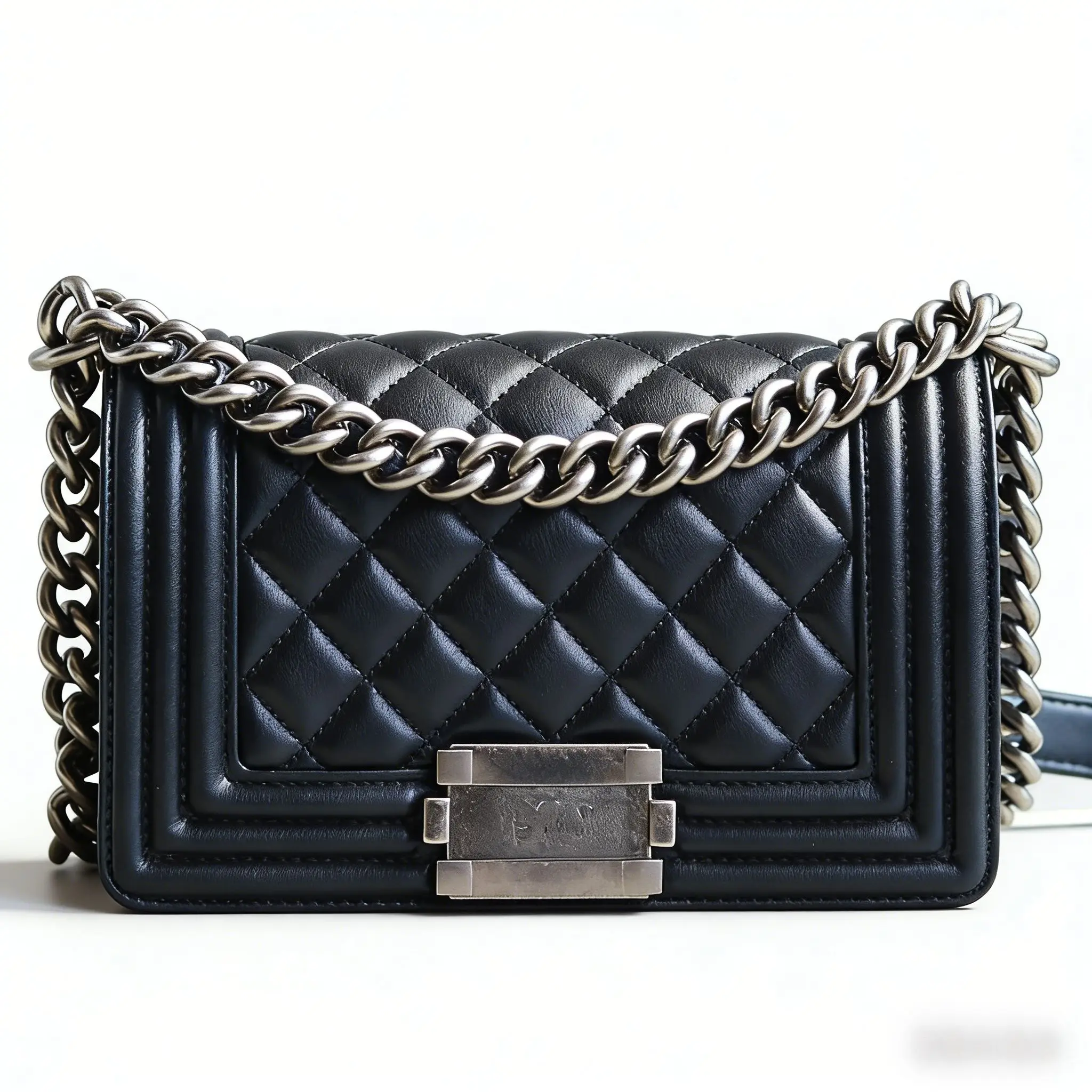 Women's stylish quilted flap crossbody bag, black quilted shoulder bag
Women's stylish quilted flap crossbody bag, black quilted shoulder bag