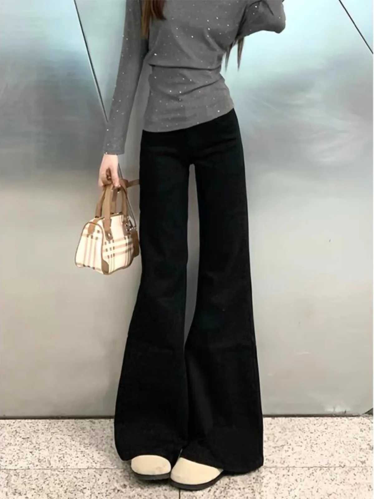 Low Waist Flared Jeans Women's Slim Fit Bootcut Long Pants Cotton Stretch Denim Micro Flare Bell Bottoms Straight Leg Trousers
Low Waist Flared Jeans Women's Slim Fit Bootcut Long Pants Cotton Stretch Denim Micro Flare Bell Bottoms Straight Leg Trousers