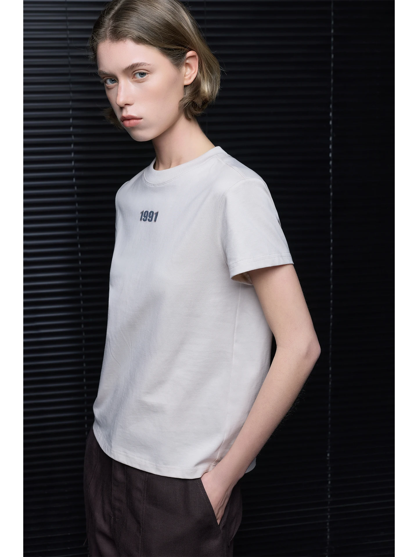 Pure Cotton round Neck Short Sleeve T-Shirt Women's Summer New Print Design High-End Feel Street Style Standard Fit Chinese Made
Pure Cotton round Neck Short Sleeve T-Shirt Women's Summer New Print Design High-End Feel Street Style Standard Fit Chinese Made