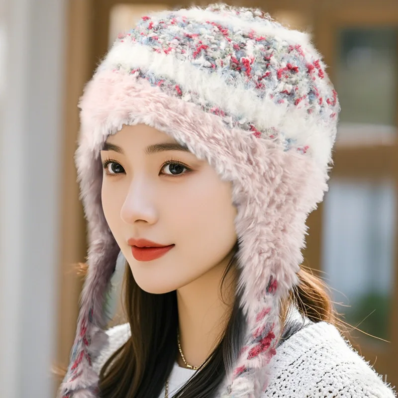 Модная вязаная шерстяная шапка в этническом стиле с полосатыми вставками – женская осенне-зимняя утепленная теплая шапка-бини с защитой для ушей
Модная вязаная шерстяная шапка в этническом стиле с полосатыми вставками – женская осенне-зимняя утепленная теплая шапка-бини с защитой для ушей