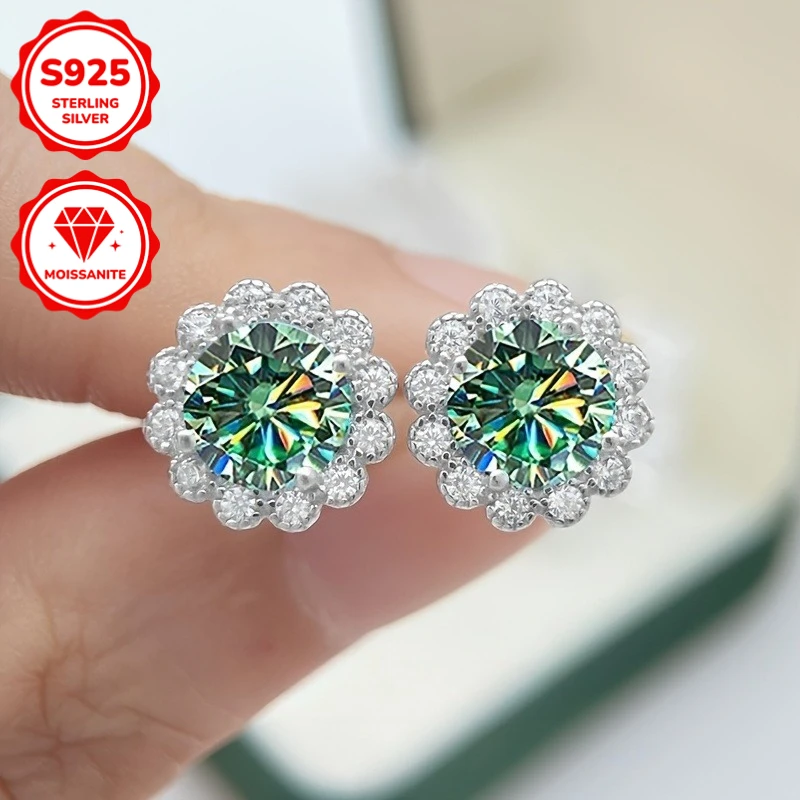 1Pair 0.5/1/2/3Carat S925 Silver Green Moissanite Round Fashion Earrings Suitable for Daily Life.
1Pair 0.5/1/2/3Carat S925 Silver Green Moissanite Round Fashion Earrings Suitable for Daily Life.