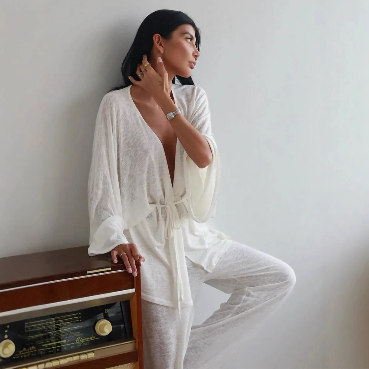 Summer Women Pajama Two Piece V Neck Wide Leg Pants Loungewear Set Modal Sleepwear Set Cream White Tie Waist Homewear Set Mauve
Summer Women Pajama Two Piece V Neck Wide Leg Pants Loungewear Set Modal Sleepwear Set Cream White Tie Waist Homewear Set Mauve