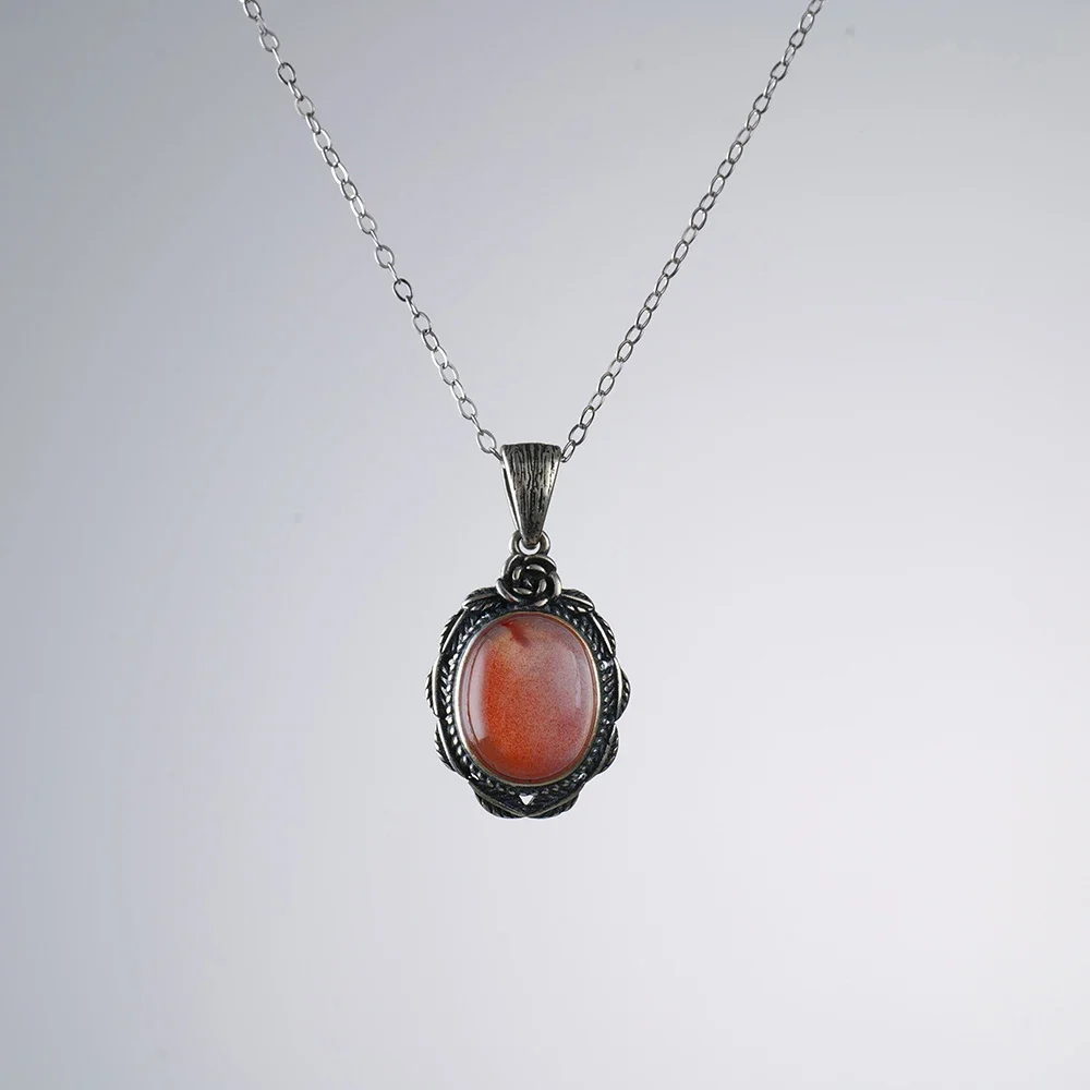 Mother's Day Gift Antique Filigree Pendant 10*8MM Red Agate Healing Stone Necklace S925 Silver Chain Handmade Bohemian Jewelry
Mother's Day Gift Antique Filigree Pendant 10*8MM Red Agate Healing Stone Necklace S925 Silver Chain Handmade Bohemian Jewelry