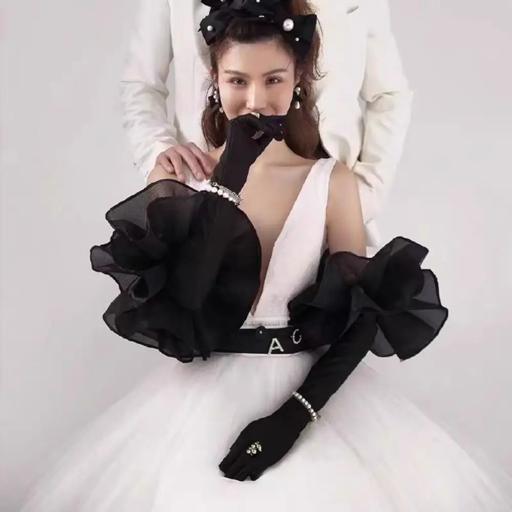 Retro Elegant Ruffles Velvet Mittens Organza Flower Elastic Long Gloves Full Finger Solid Color Wedding Bridal Gloves Dinner
Retro Elegant Ruffles Velvet Mittens Organza Flower Elastic Long Gloves Full Finger Solid Color Wedding Bridal Gloves Dinner