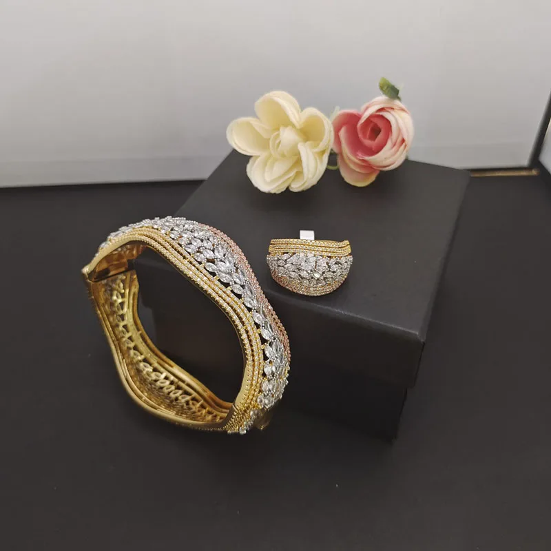 100% Original Design Dazzdelic AAA Cubic Zirconia Trendy Wave Full Zircon Bangle with Ring Set For Women Dating And Party
100% Original Design Dazzdelic AAA Cubic Zirconia Trendy Wave Full Zircon Bangle with Ring Set For Women Dating And Party