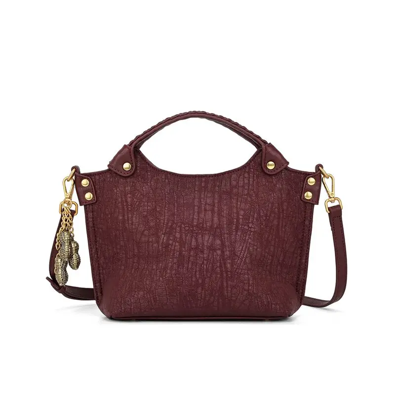 2025 New Retro Premium PU Leather Dumpling Handbag Fashionable Design Commuting Versatile Large Capacity Shoulder Messenger Bag
2025 New Retro Premium PU Leather Dumpling Handbag Fashionable Design Commuting Versatile Large Capacity Shoulder Messenger Bag