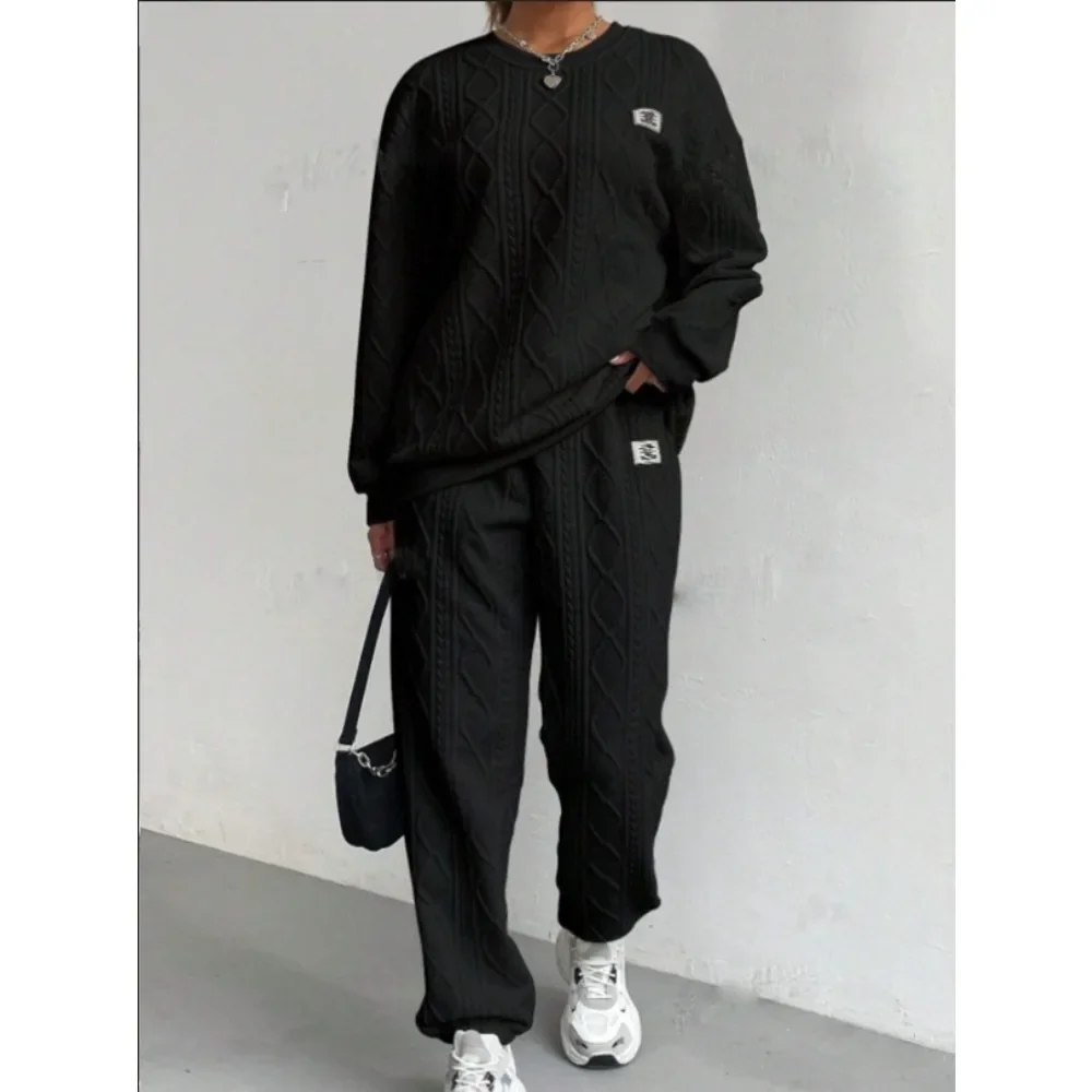 Casual Two Piece Sets Womens Outifits Streetwear Autumn and Winter 2024 New Long Sleeved Round Neck Hoodie and Y2k Pants Suit
Casual Two Piece Sets Womens Outifits Streetwear Autumn and Winter 2024 New Long Sleeved Round Neck Hoodie and Y2k Pants Suit