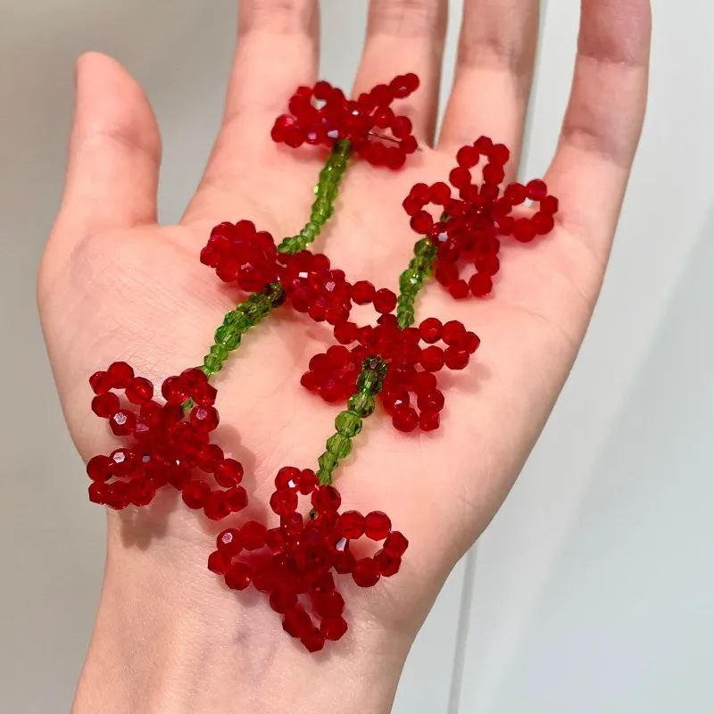 Vintage Red Crystal Beaded Flowers Long Pendant Earrings for Women Exaggerated Petal Tassels Earring Holiday Jewelry Accessory
Vintage Red Crystal Beaded Flowers Long Pendant Earrings for Women Exaggerated Petal Tassels Earring Holiday Jewelry Accessory