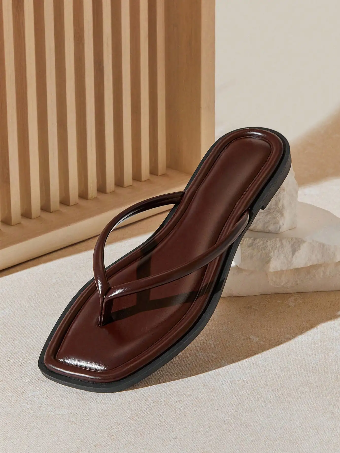 Women Square Toe Rolled Edge PU Flip Flops With Soft Cushioned Insole Minimalist Coffee Color Lightweight Comfort Summer Daily Sandals Ideal Valentine Holiday Casual Outdoor Walking Footwear Gift
Women Square Toe Rolled Edge PU Flip Flops With Soft Cushioned Insole Minimalist Coffee Color Lightweight Comfort Summer Daily Sandals Ideal Valentine Holiday Casual Outdoor Walking Footwear Gift