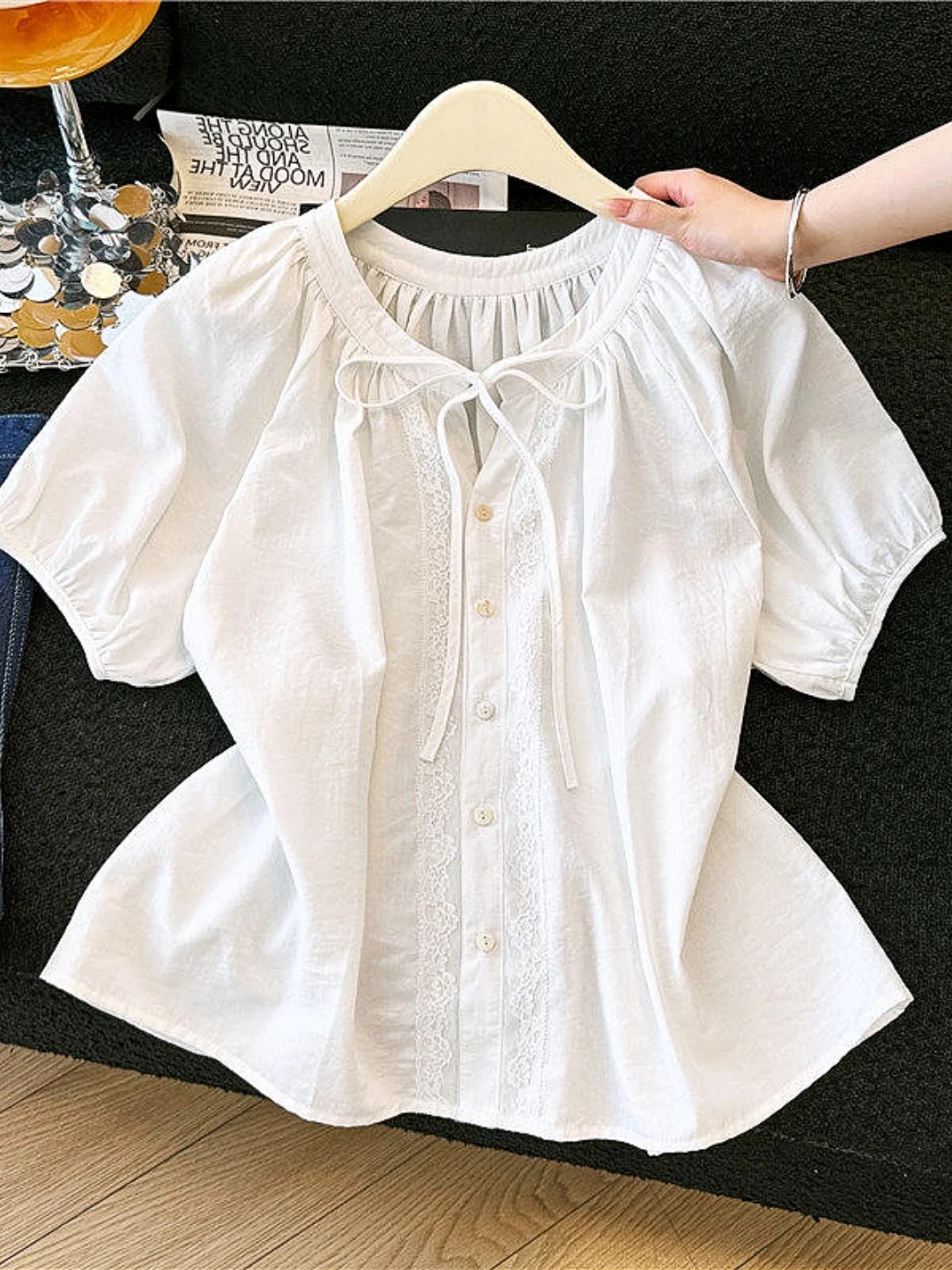 Fashionable Soft Style Loose Short Sleeve Shirt Tie Design Large Size Women's Shirt French Style Loose Fit Breathable Polyester
Fashionable Soft Style Loose Short Sleeve Shirt Tie Design Large Size Women's Shirt French Style Loose Fit Breathable Polyester