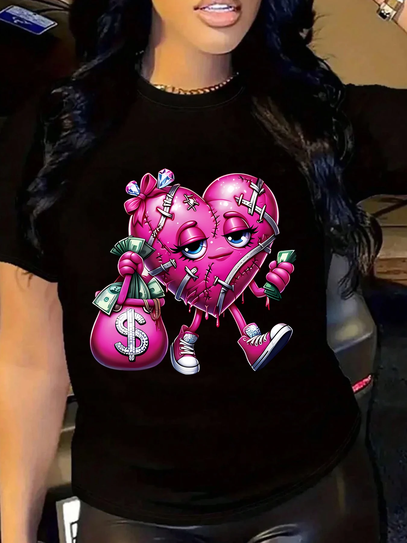 broken heart Plus size women's round neck short sleeve T-shirt with elastic half sleeves and trendy prints
broken heart Plus size women's round neck short sleeve T-shirt with elastic half sleeves and trendy prints