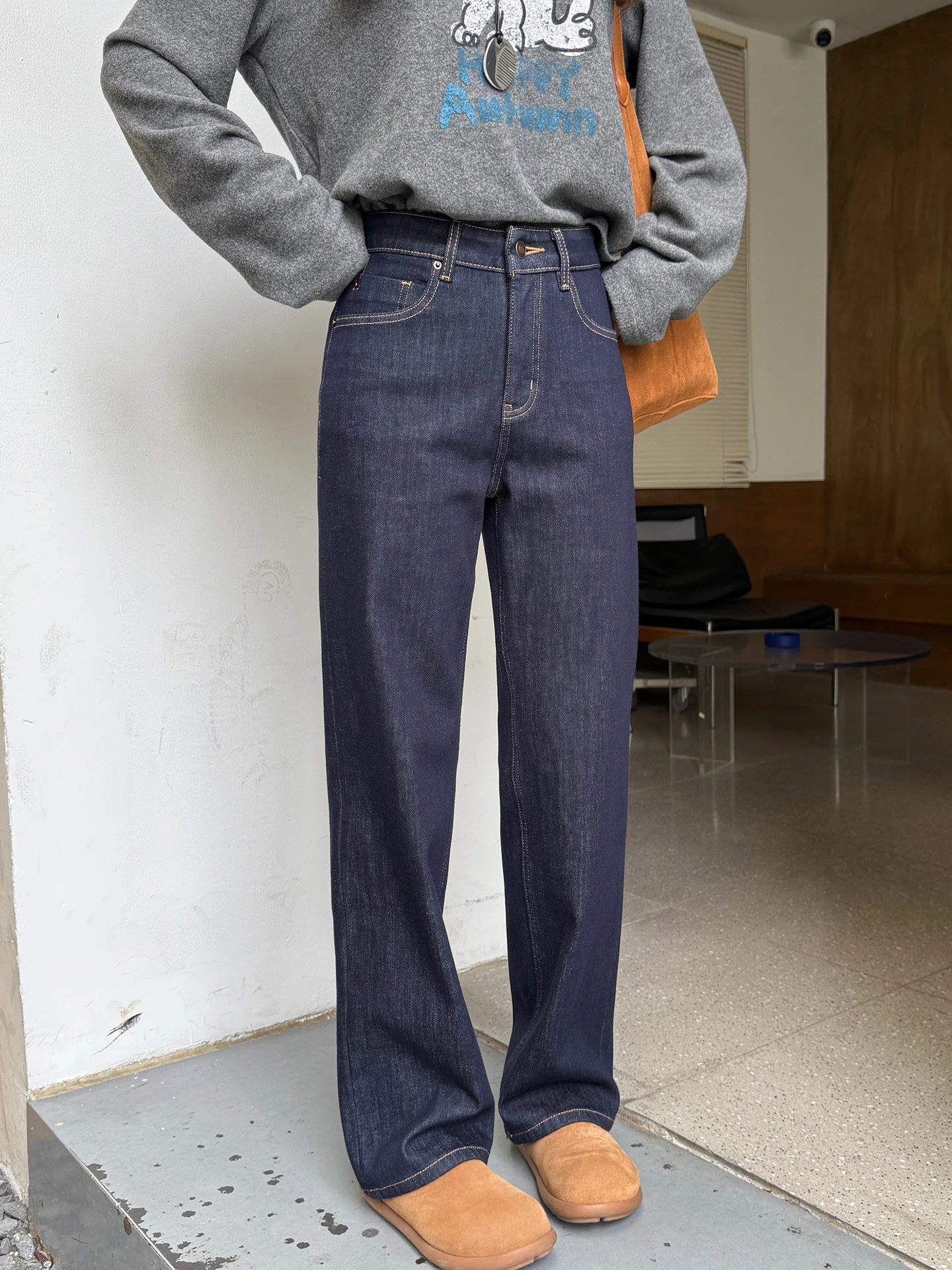 Женские зимние джинсы Deep Blue Slim Fit с флисовой подкладкой, прямые, свободные, широкие брюки с высокой талией, простые джинсы
Женские зимние джинсы Deep Blue Slim Fit с флисовой подкладкой, прямые, свободные, широкие брюки с высокой талией, простые джинсы