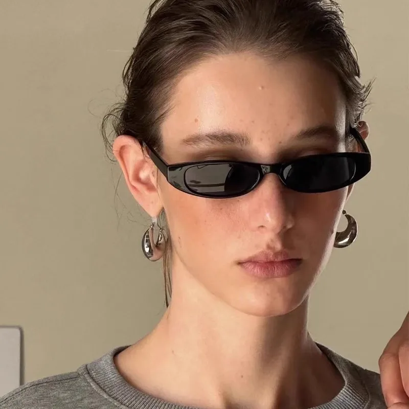 Small narrow cat eye sunglasses for women men trendy spicy girl style sunglasses retro small rectangular candy colored glasses
Small narrow cat eye sunglasses for women men trendy spicy girl style sunglasses retro small rectangular candy colored glasses