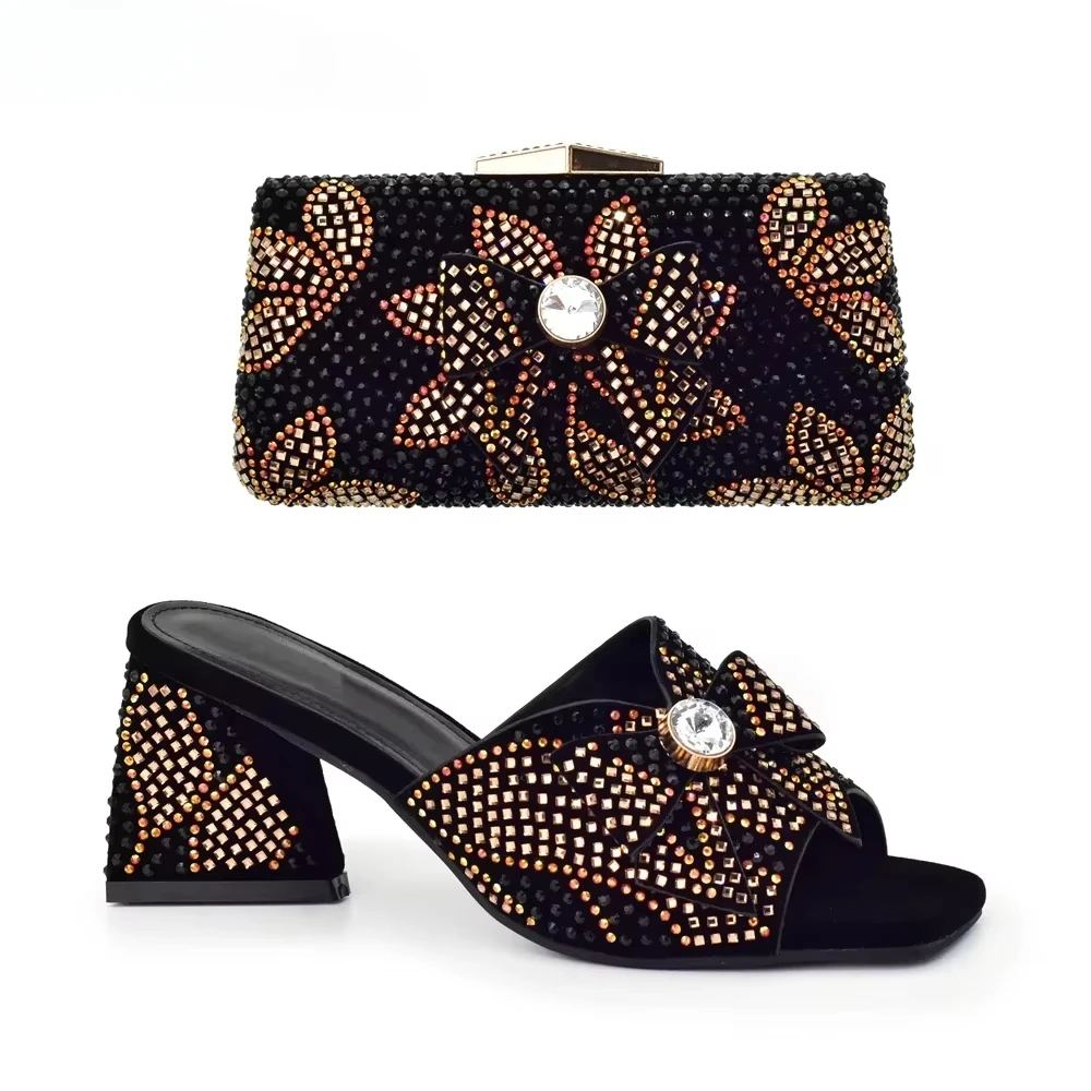 Nigerian Lady Shoes and Bag Wedding Rhinestone Pumps Africa Shoe and Bags Set for Party Plus Size Heels 43 Ladies Shoes Heels
Nigerian Lady Shoes and Bag Wedding Rhinestone Pumps Africa Shoe and Bags Set for Party Plus Size Heels 43 Ladies Shoes Heels