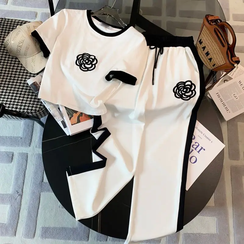 Women's Spring Casual Sweat Suit 2025 Summer New Style Fashion Short Sleeve Corp Tops and Wide Leg Pant Two Piece Sets for Women
Women's Spring Casual Sweat Suit 2025 Summer New Style Fashion Short Sleeve Corp Tops and Wide Leg Pant Two Piece Sets for Women