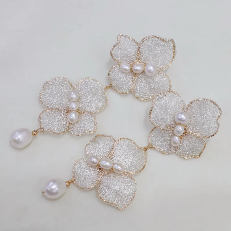 SGARIT Double Butterfly 14k Filled Gold Natural Freshwater Pearl Earrings For Women Trending Jewellery
SGARIT Double Butterfly 14k Filled Gold Natural Freshwater Pearl Earrings For Women Trending Jewellery