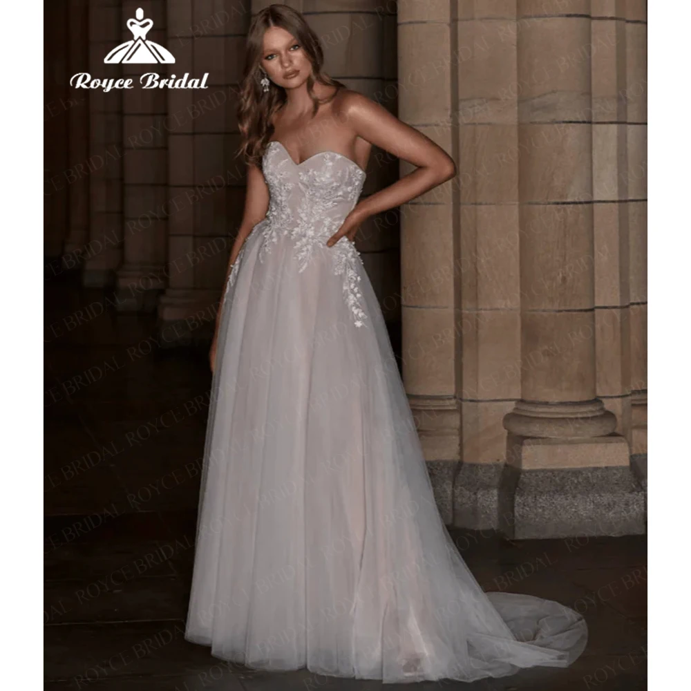 Roycebridal 2025 New Lace Applique Tulle A Line Wedding Dress Sweetheart Neck Sweep Train Bride Gown Customized свадебное платье
Roycebridal 2025 New Lace Applique Tulle A Line Wedding Dress Sweetheart Neck Sweep Train Bride Gown Customized свадебное платье