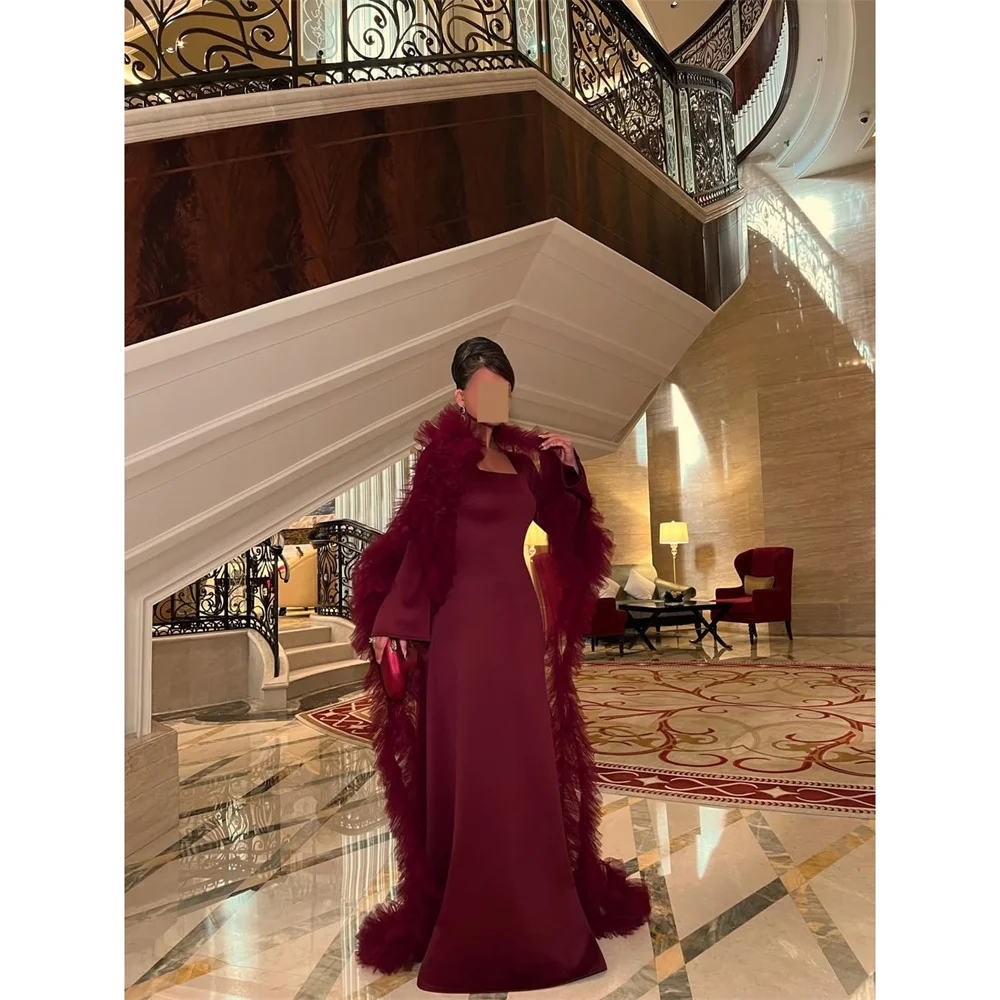 Aileen Satin Square Collar burgundy Straight Evening Dress 2026 Prom Dress Beautiful Feathers Customized Robes de Soirée
Aileen Satin Square Collar burgundy Straight Evening Dress 2026 Prom Dress Beautiful Feathers Customized Robes de Soirée