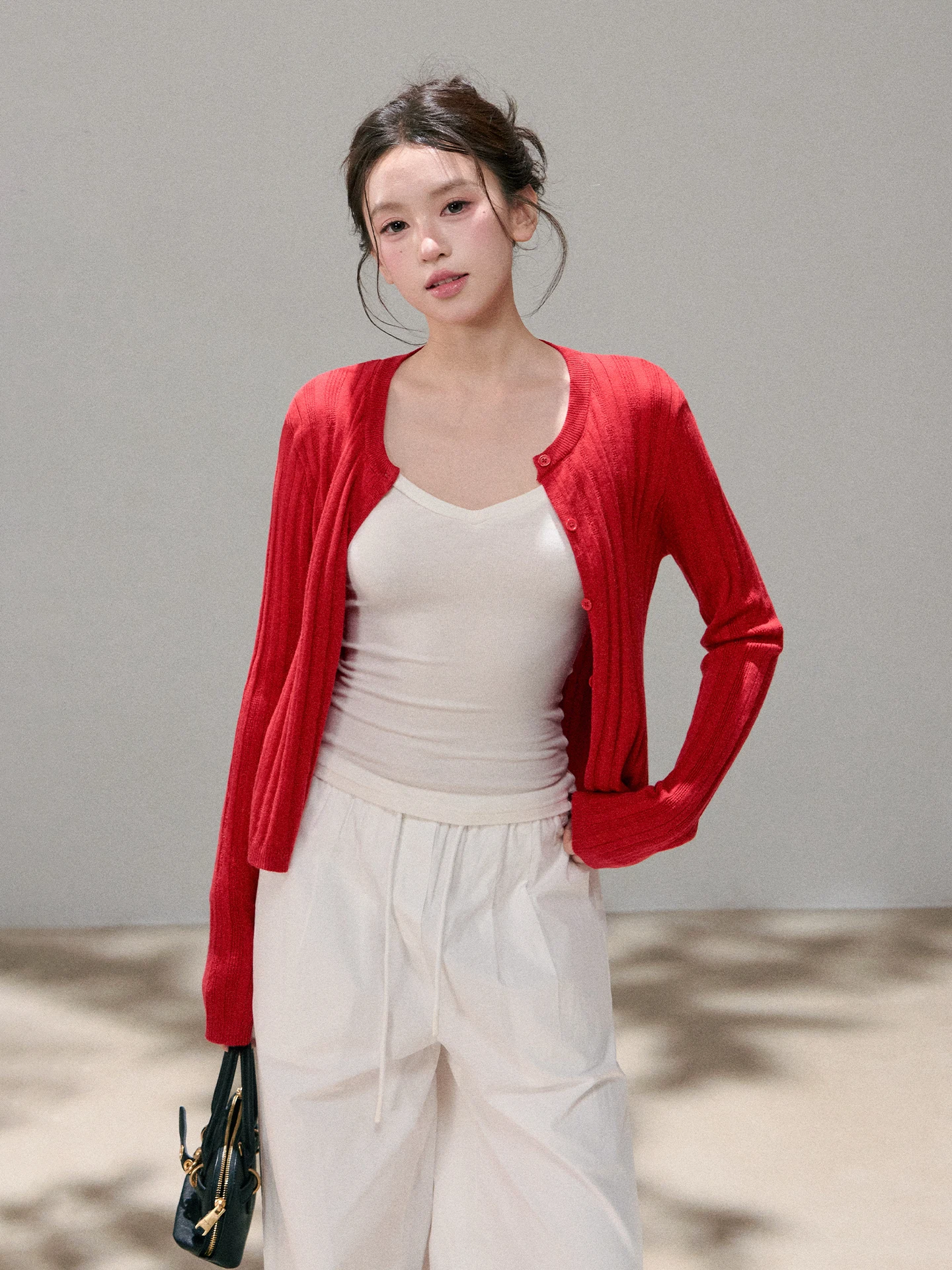 OIOI E Casual Sle Knitted Cardigan Red And Yellow Strip Pattern Women's Slim Fit Long Sve ort Length Button up
OIOI E Casual Sle Knitted Cardigan Red And Yellow Strip Pattern Women's Slim Fit Long Sve ort Length Button up