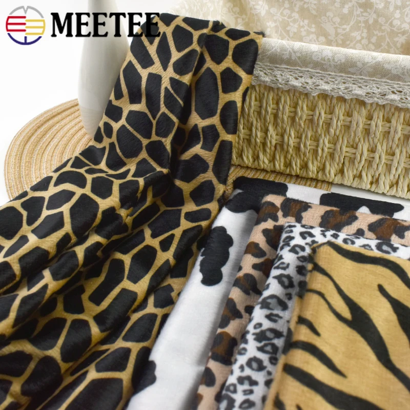 45-180x145cm 0.4mm Thick Leopard Tiger Fabric for Sewing Sofa Cover Plush Jacquard Cloth Garment Decor Fabrics Crafts Material
45-180x145cm 0.4mm Thick Leopard Tiger Fabric for Sewing Sofa Cover Plush Jacquard Cloth Garment Decor Fabrics Crafts Material