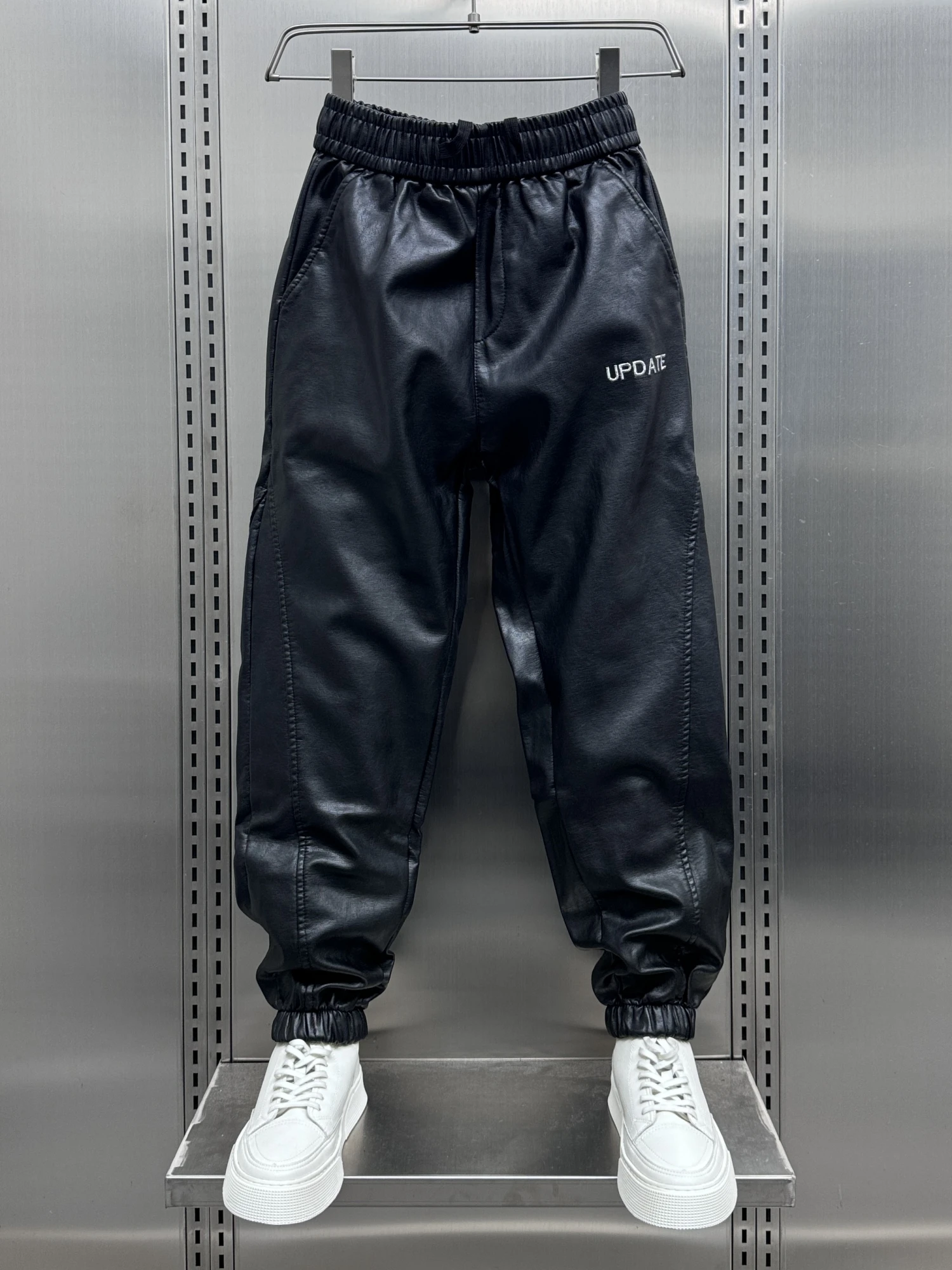 Thiened Fce Lined Windproof Motorcycle Riding Pants for Men Youth Casual Winter Long Trousers Cargo Pants Zipper Closure
Thiened Fce Lined Windproof Motorcycle Riding Pants for Men Youth Casual Winter Long Trousers Cargo Pants Zipper Closure