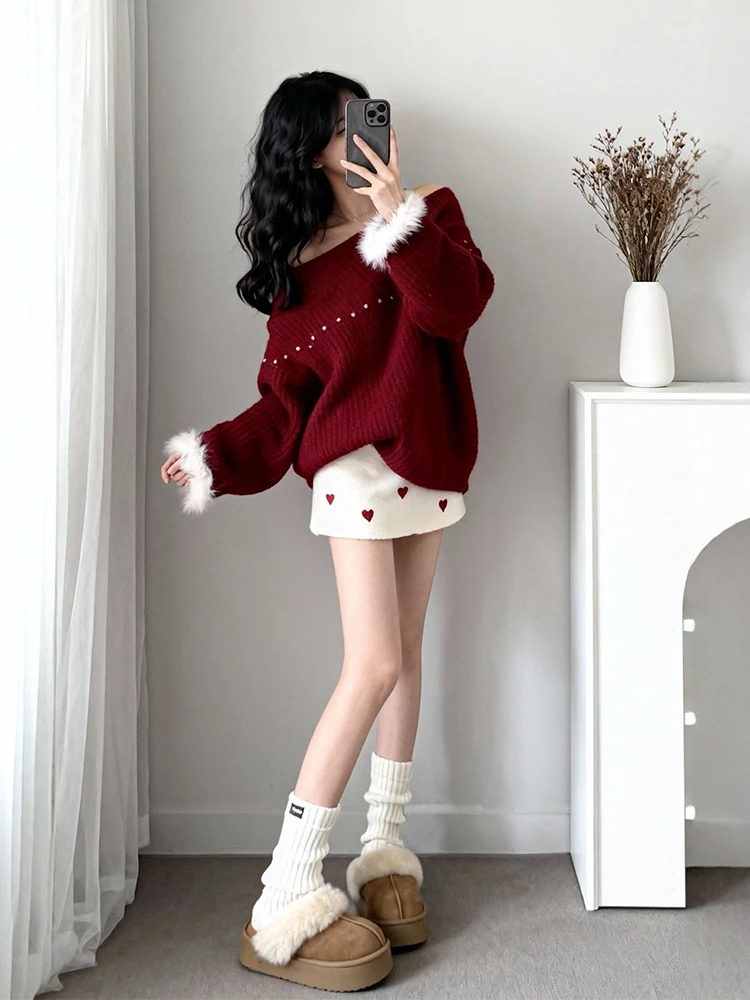 Red Knitted Sweater And Short Skirt Set Women's Christmas Fashion Ensemble Winter Casual High Waist Loose Fit Korean Style
Red Knitted Sweater And Short Skirt Set Women's Christmas Fashion Ensemble Winter Casual High Waist Loose Fit Korean Style