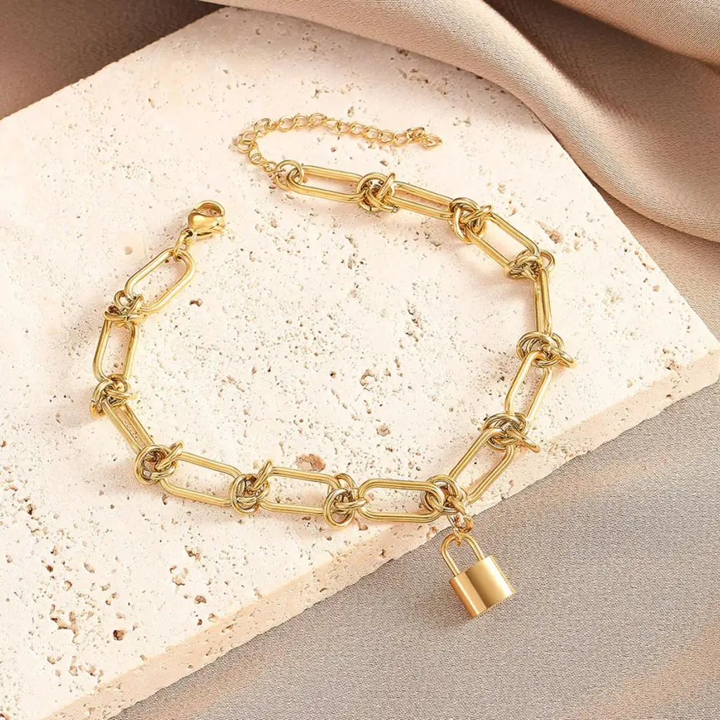 Cxwind Simple Laser Engraved Fashion Bracelet Chain Bracelet - Women Chunky Jewelry lock Charm Bracelet Birthday Gift for Lovers
Cxwind Simple Laser Engraved Fashion Bracelet Chain Bracelet - Women Chunky Jewelry lock Charm Bracelet Birthday Gift for Lovers